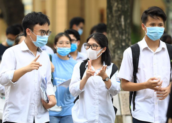 Nan giải bài toán học trực tiếp – trực tuyến của SV