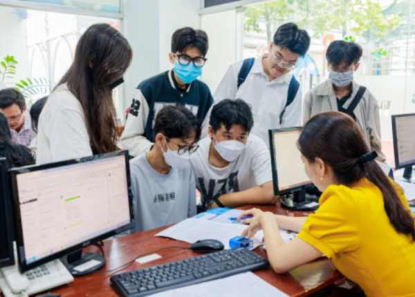 Thí sinh trúng tuyển đại học 2025 có thêm 3 ngày để xác nhận nhập học