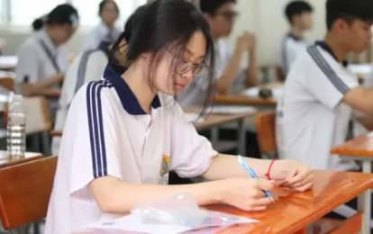 Tăng cường cảnh giác với gian lận công nghệ AI trong kỳ thi tốt nghiệp THPT 2025