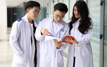 Tuyển sinh ngành Y Dược năm 2025: Cơ hội rộng mở cho thí sinh đăng ký đa tổ hợp