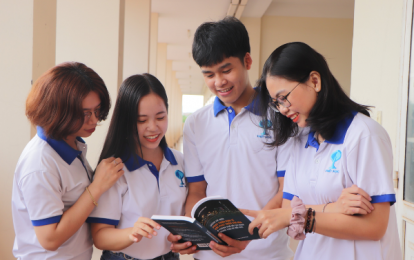 Nhiều trường đại học lần lượt công bố điểm sàn xét tuyển năm 2025