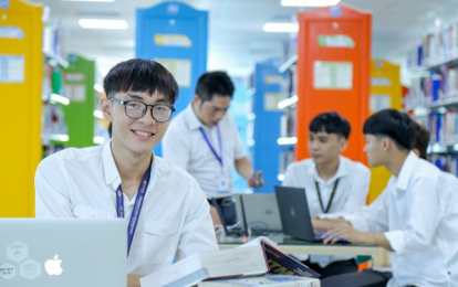 Học phí Đại học ngành Công nghệ thông tin năm 2025