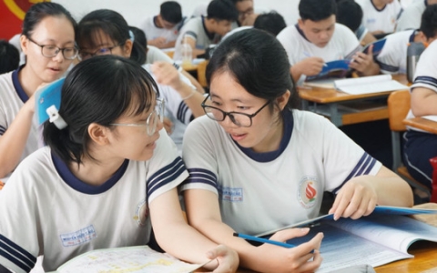 Thi tốt nghiệp THPT: Đề xuất thi 2 - 3 môn bắt buộc