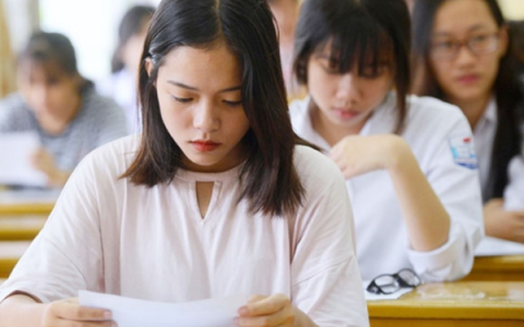Tuyển sinh đại học 2025: Thí sinh đăng ký tăng, vì sao nguyện vọng lại giảm?