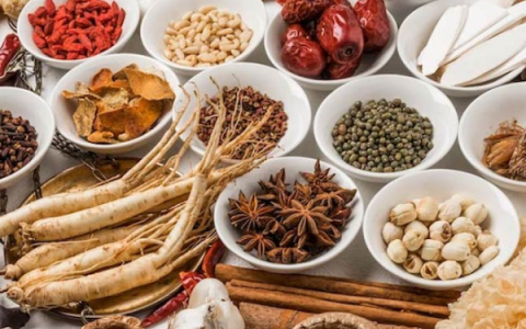 Khám phá những phương pháp chữa chứng nhiệt miệng theo Y học cổ truyền