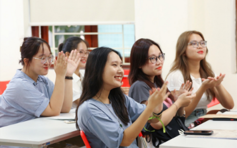 Phí xét tuyển đại học 2025: Không phát sinh “hai lần phí” nếu thí sinh nắm rõ quy trình