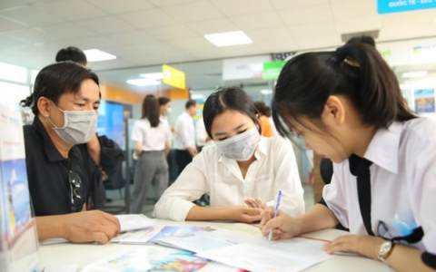 Thí sinh có kết quả trúng tuyển cần làm ngay để giữ vững suất vào đại học