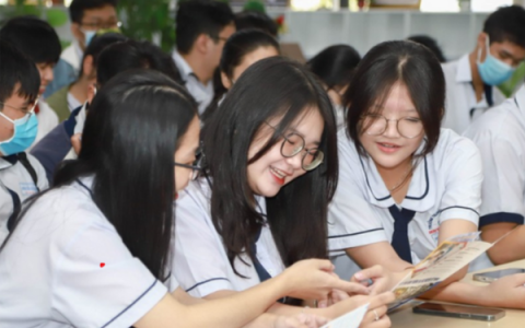 Đừng bỏ lỡ cơ hội: Xét tuyển bổ sung – lối đi cho thí sinh điểm chưa cao