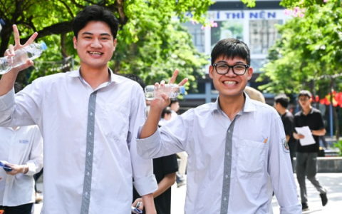 6 lần lọc ảo liên tiếp trước khi công bố điểm chuẩn đại học 2025