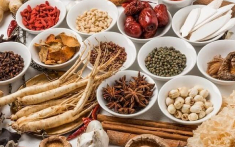 Kinh Phong Bại Độc Tán – Bài thuốc Đông y tán phong hàn, giảm đau hiệu quả