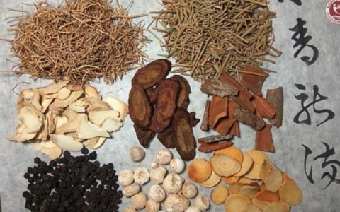 Ngân Kiều Thạch Hộc Thang – Giải pháp dưỡng âm, thanh nhiệt cho chứng cảm nhiễm đường tiết niệu