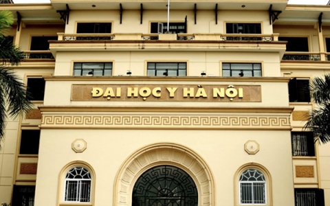 Học phí Đại học Y Hà Nội tăng 70% so với năm học trước