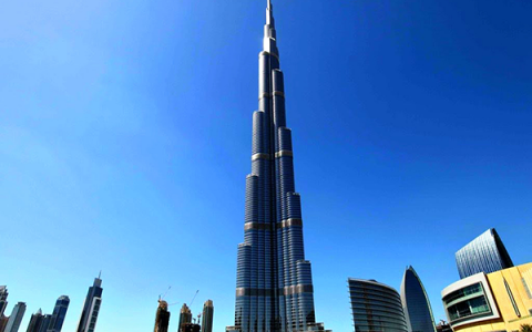 Làm thế nào người ta thiết kế được những tòa nhà 'siêu cao khổng lồ'?