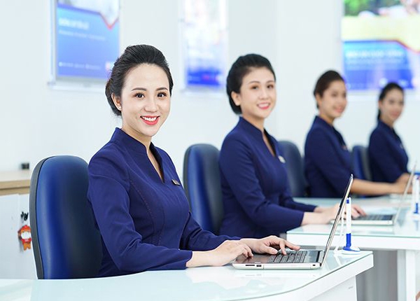 Học ngành tài chính ngân hàng ra trường làm những công việc gì?