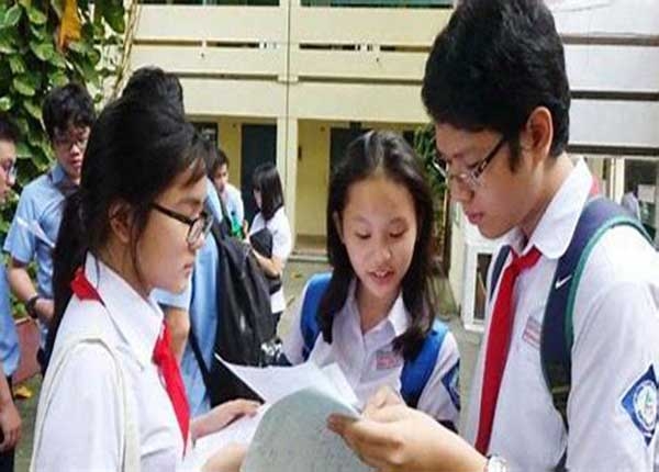 4 trường THPT chuyên ở Hà Nội có sự chênh lệch điểm chuẩn vào 10